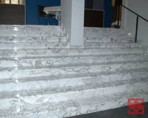 arabescato-carrara-scala